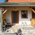 Bagolyvar Vendeghaz *