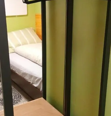 Bagolyvar Vendeghaz Apartment